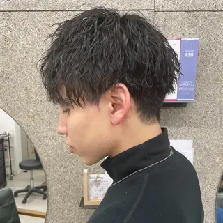パーマ メンズ Lull1人美容室 バレイヤージュのヘアスタイル
