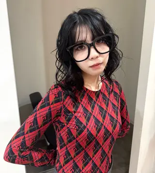 ショート カラー 大人な抜け感レイヤー remi🖤のヘアスタイル