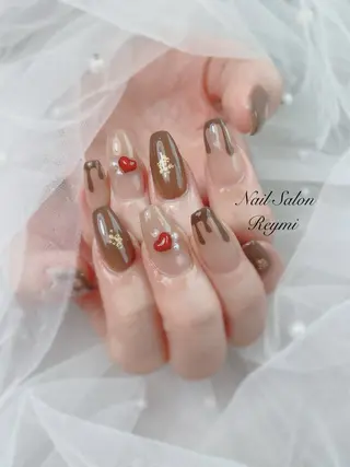 ネイル 佐藤 帆乃香のネイルデザイン