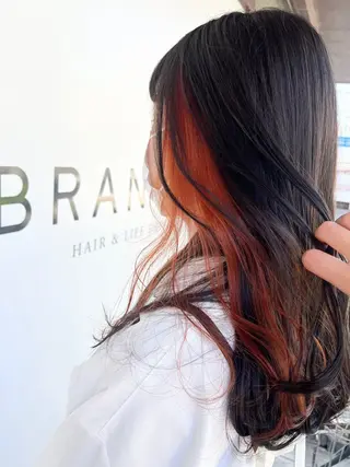 カラー 花城 沙也加のヘアスタイル