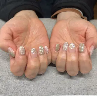 ネイル 長田 千里のネイルデザイン