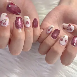 ネイル Nailist Mihoのネイルデザイン