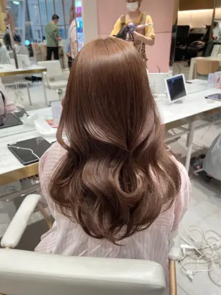 ロング カラー ヘアアレンジ 🤎小顔レイヤー /ベージュ🤎友香のヘアスタイル