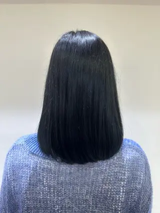 ミディアム カラー 伊藤 旭華のヘアスタイル