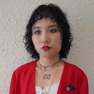 ミディアム カラー パーマ 繭所属・こはる／ハードパーマ /癖毛風パーマ🧃のヘアスタイル