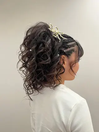 ヘアアレンジ Primus ﾌﾟﾘﾑｽのマツエク・マツパデザイン