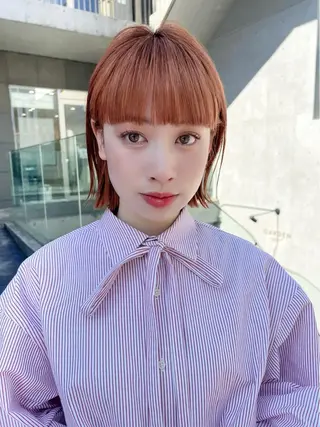 ショート カラー 🎧パーソナルケア/ 透明感カラー/ミユのヘアスタイル