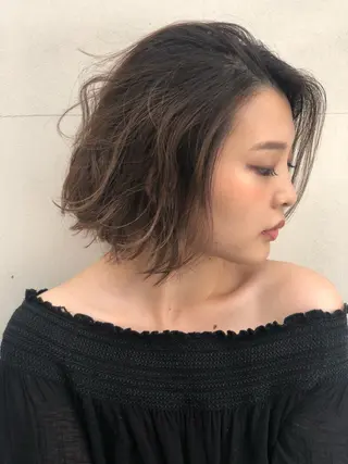 ショート カラー パーマ 岡元 朗弘のヘアスタイル