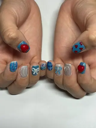 ネイル IROHA NAIL 真結子のネイルデザイン