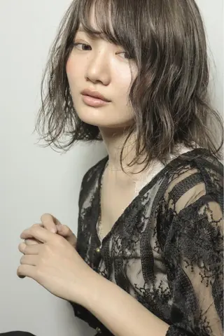 ミディアム hair & relax hau'oli所属・佐山 眞紀のヘアスタイル