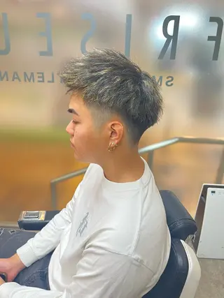 ショート カラー パーマ メンズ 佐々木 優人のヘアスタイル