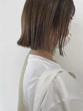 ショート カラー 山下 千明のヘアスタイル