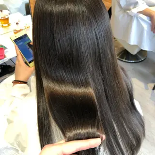 ロング カラー 金子 富士のヘアスタイル