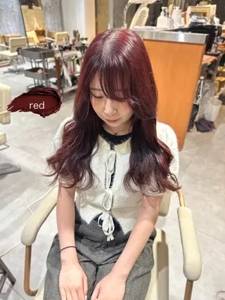 セミロング 神崎 夢羽のヘアスタイル