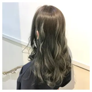 セミロング カラー 極艶透明感カラー🐰 髪質改善/出雲つぐみのヘアスタイル