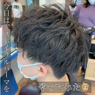 ショート パーマ ハイトーンデザイン カラー特化🌟木下のヘアスタイル