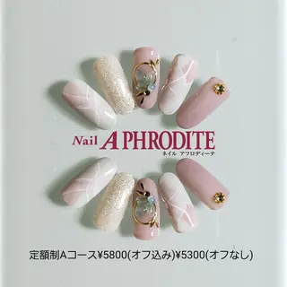ネイル Nail  Aphroditeのネイルデザイン