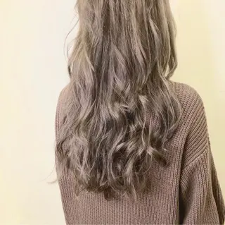 セミロング メンズ レイヤー ウルフ 弓木啓輔のヘアスタイル