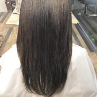 セミロング カラー 寺尾 迅平のヘアスタイル