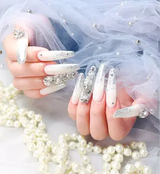 ネイル KiKO 🌻ひまわりサロンのネイルデザイン