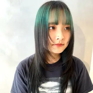 カラー デザインカラー/パー マ🦖外岡咲希🦖のヘアスタイル