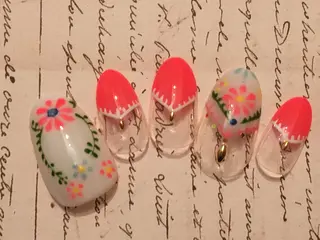 ネイル 古川 里美のネイルデザイン