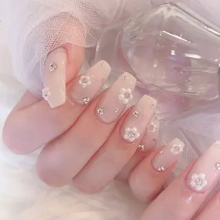 カラー AIN Nailのネイルデザイン