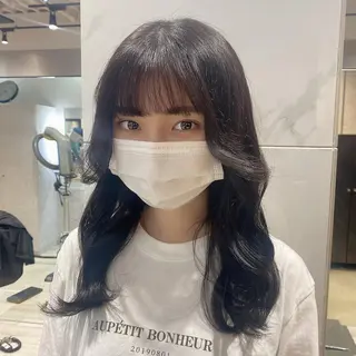 ロング カラー ヘアアレンジ 新宿⌇韓国風ヘア ⌇透明感カラーのヘアスタイル