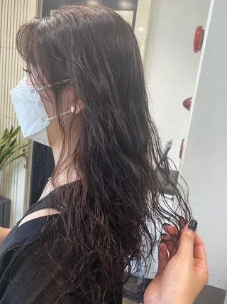 セミロング パーマ GiseL アンリのヘアスタイル