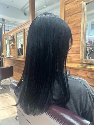 ロング ハットリ 代表のヘアスタイル