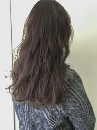 セミロング カラー 貫洞 大介のヘアスタイル