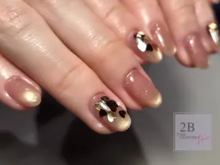 ネイル ニービー京都市伏見区 2Bリアのネイルデザイン