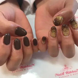 ネイル ネイルリボン 受付スタッフのネイルデザイン