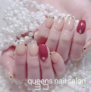 ネイル queensnail 🧸mikaのネイルデザイン