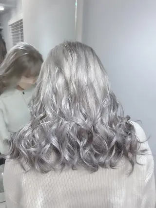 ロング カラー ✨美髪矯正×髪質改善 🍎カイト🍎渋谷のヘアスタイル