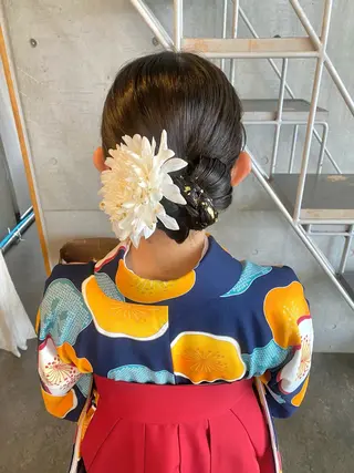 ミディアム モリモト サナのヘアスタイル