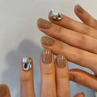 ネイル Queens 榊 まおのネイルデザイン