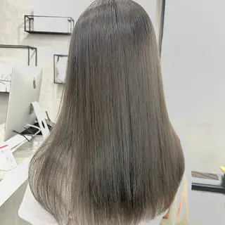 ロング カラー 🌈カラー特化 ハイトーンけいと🌈のヘアスタイル