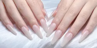 ネイル 小島 阿佑美のネイルデザイン