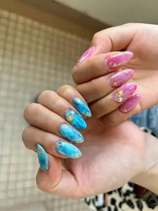 セミロング ネイル ✴︎ Delightのネイルデザイン