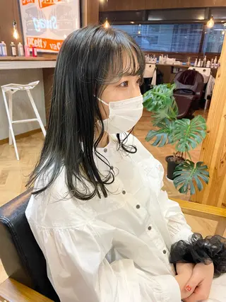 セミロング デザインカラー/ボブ ブリーチカラー/ユリのヘアスタイル