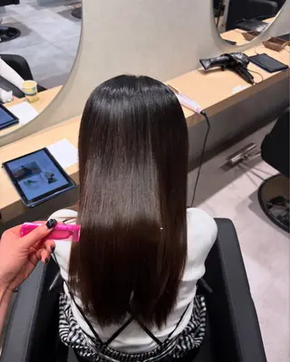 セミロング カラー mok 🫧ayaneのヘアスタイル