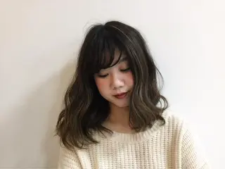 ミディアム カラー パーマ KAIzen. tomoのヘアスタイル
