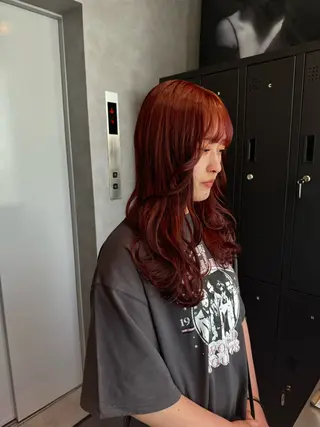 ロング 坂谷 BUCKS/縮毛矯正のヘアスタイル
