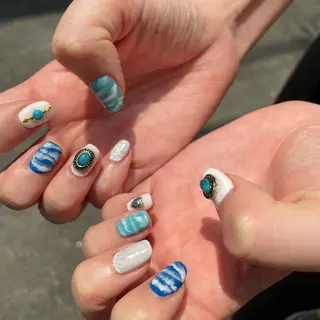 ネイル 吉村 優子のネイルデザイン