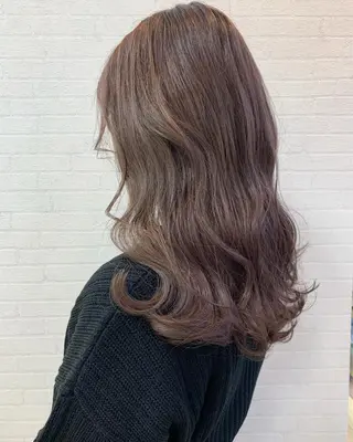 ロング カラー 立川 奈那子のヘアスタイル