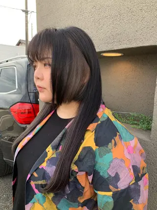 ロング maco 艶感ハイトーン🦋のヘアスタイル
