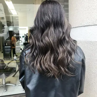 ロング カラー タナカ タクヤのヘアスタイル
