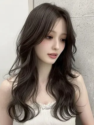 ミディアム カラー eve🐰束間まつ毛 /透明感カラーのヘアスタイル