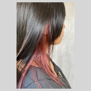 カラー 佐藤 沙也輝のヘアスタイル